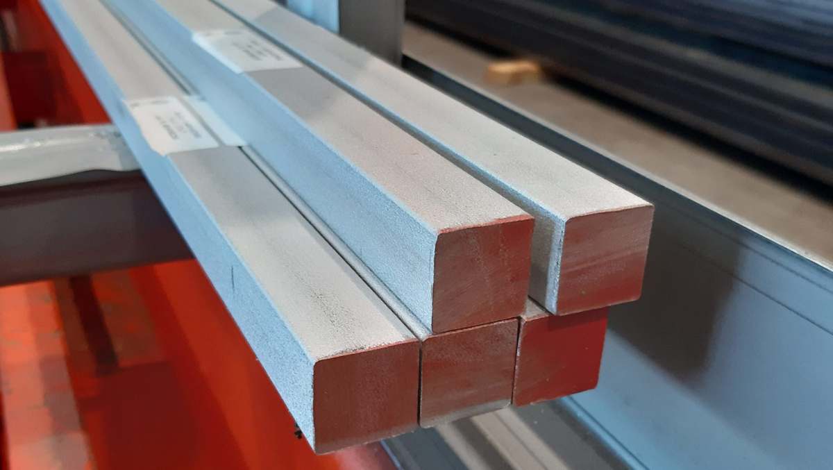 Stainless square bar 1.4404